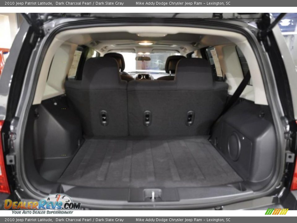 2010 Jeep Patriot Latitude Dark Charcoal Pearl / Dark Slate Gray Photo #18