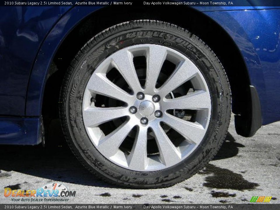 2010 Subaru Legacy 2.5i Limited Sedan Wheel Photo #11
