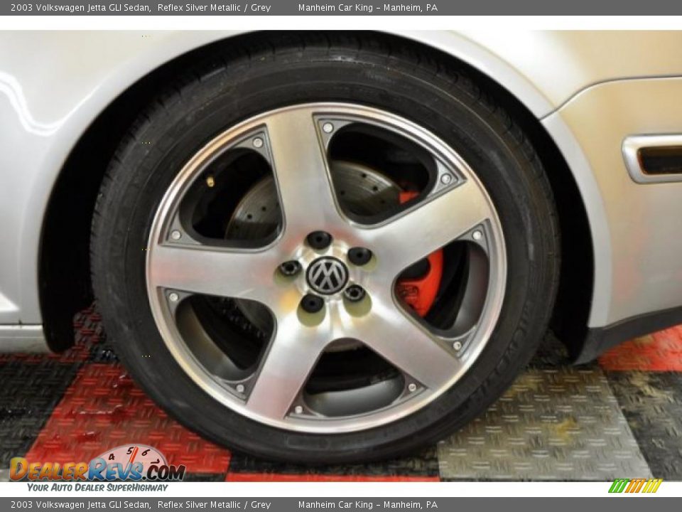 2003 Volkswagen Jetta GLI Sedan Reflex Silver Metallic / Grey Photo #16