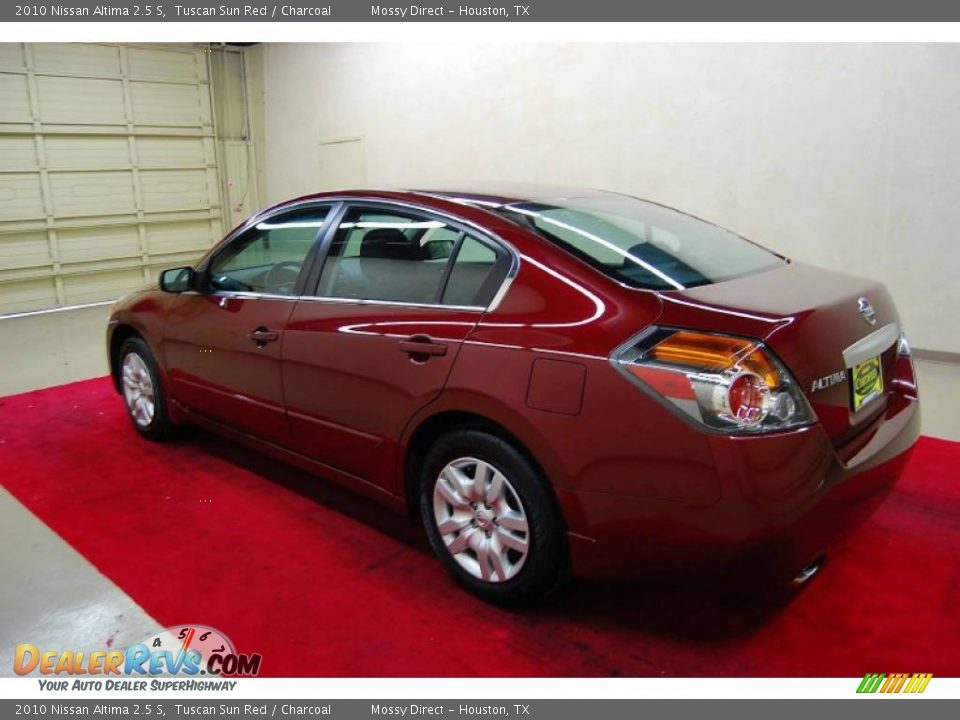 2010 Nissan Altima 2.5 S Tuscan Sun Red / Charcoal Photo #4