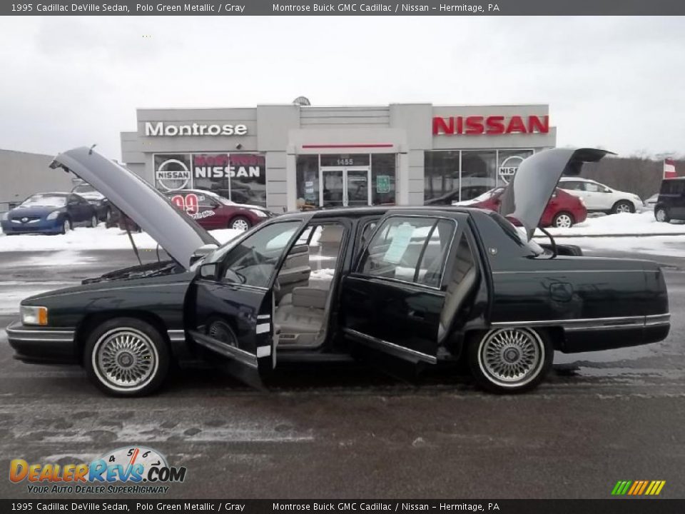 1995 Cadillac DeVille Sedan Polo Green Metallic / Gray Photo #34