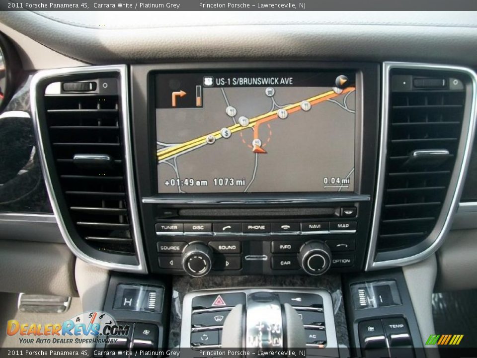 Navigation of 2011 Porsche Panamera 4S Photo #17