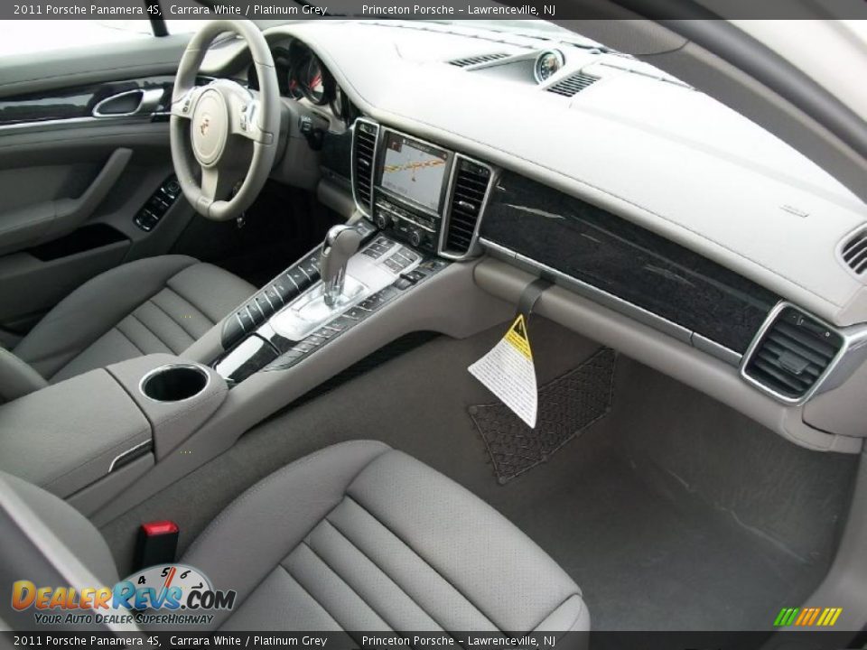 Platinum Grey Interior - 2011 Porsche Panamera 4S Photo #25