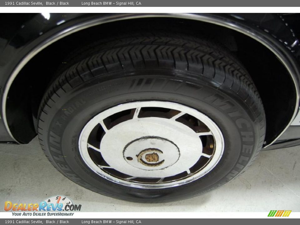 1991 Cadillac Seville  Wheel Photo #4