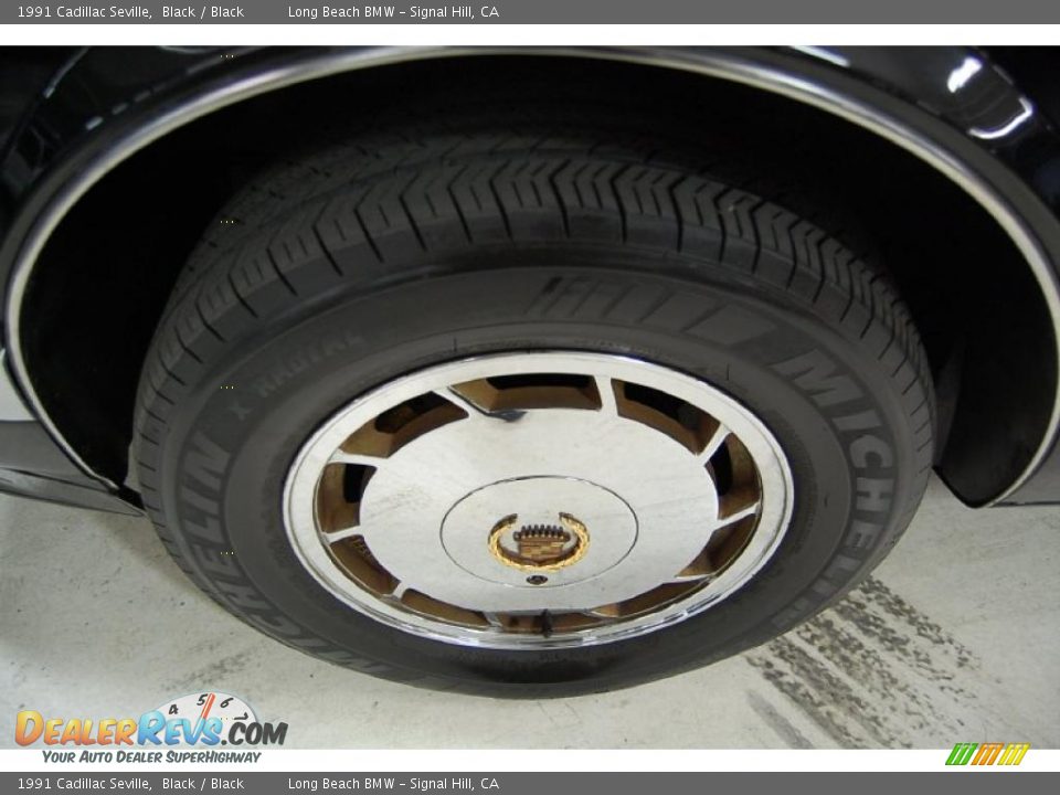 1991 Cadillac Seville  Wheel Photo #10