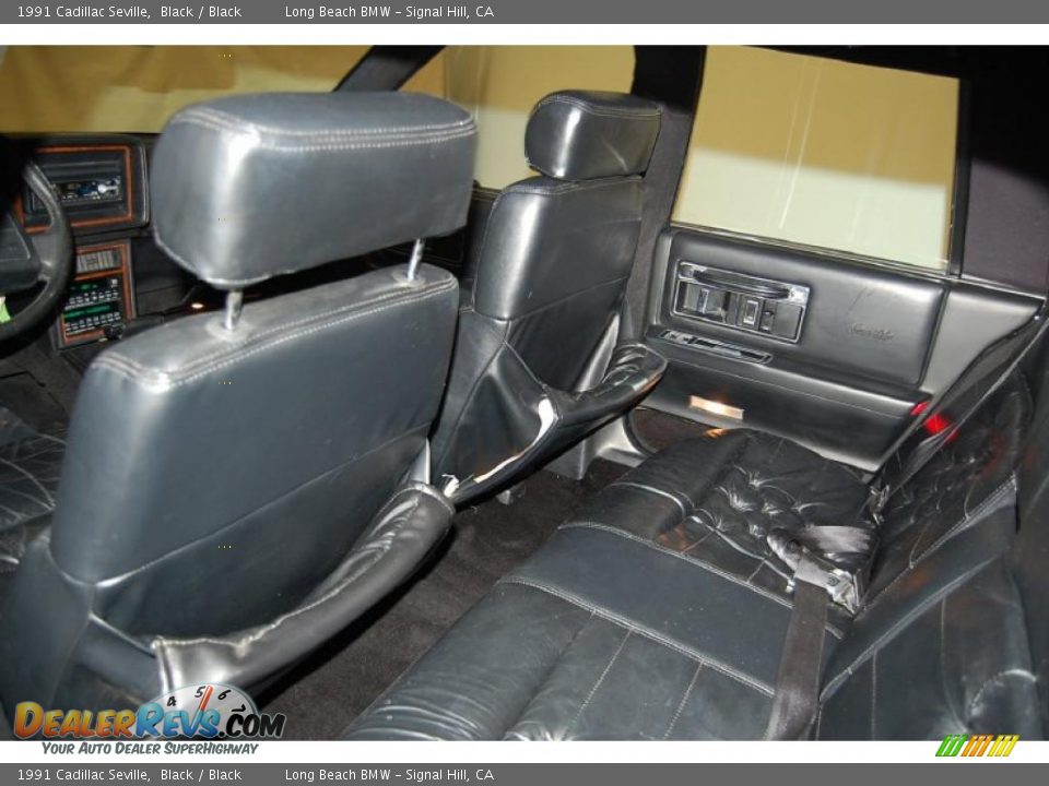 Black Interior - 1991 Cadillac Seville  Photo #21