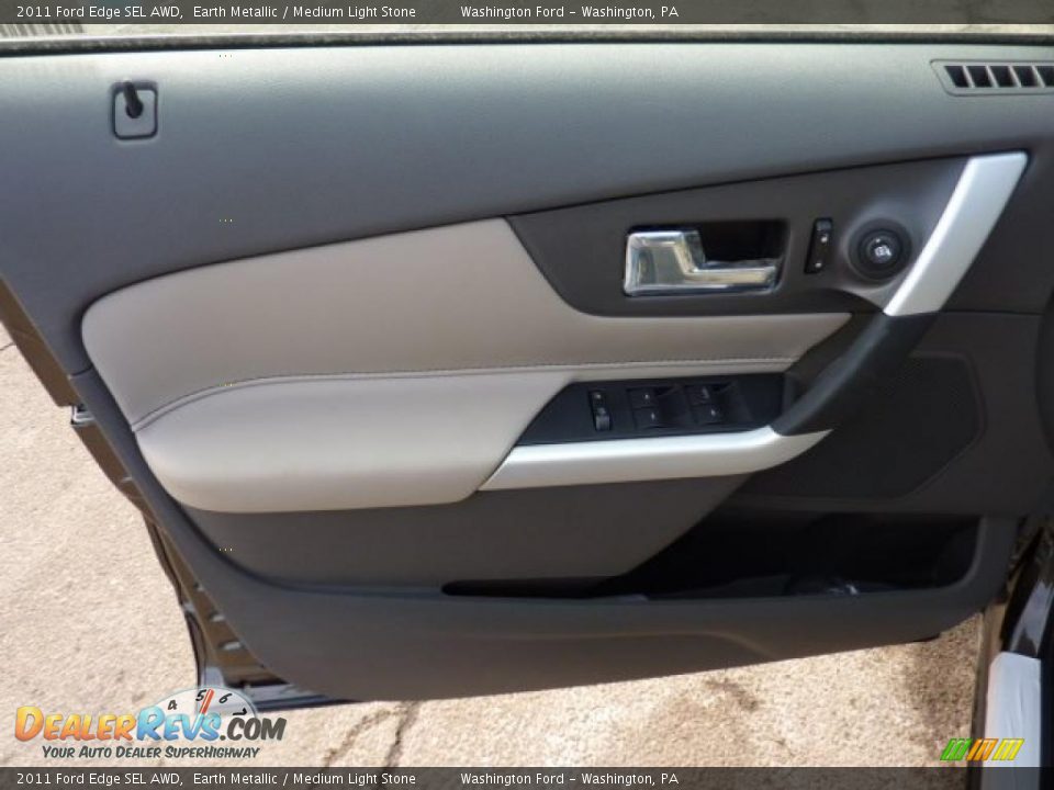 Door Panel of 2011 Ford Edge SEL AWD Photo #11