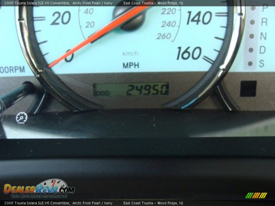 2006 Toyota Solara SLE V6 Convertible Arctic Frost Pearl / Ivory Photo #10