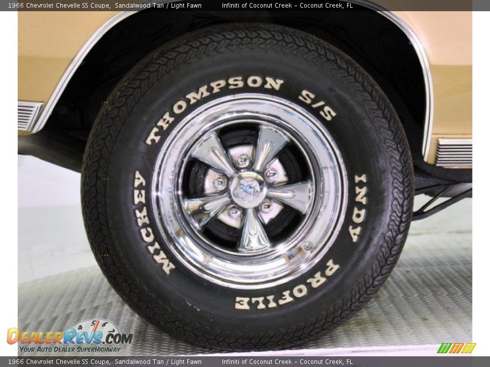 Custom Wheels of 1966 Chevrolet Chevelle SS Coupe Photo #13