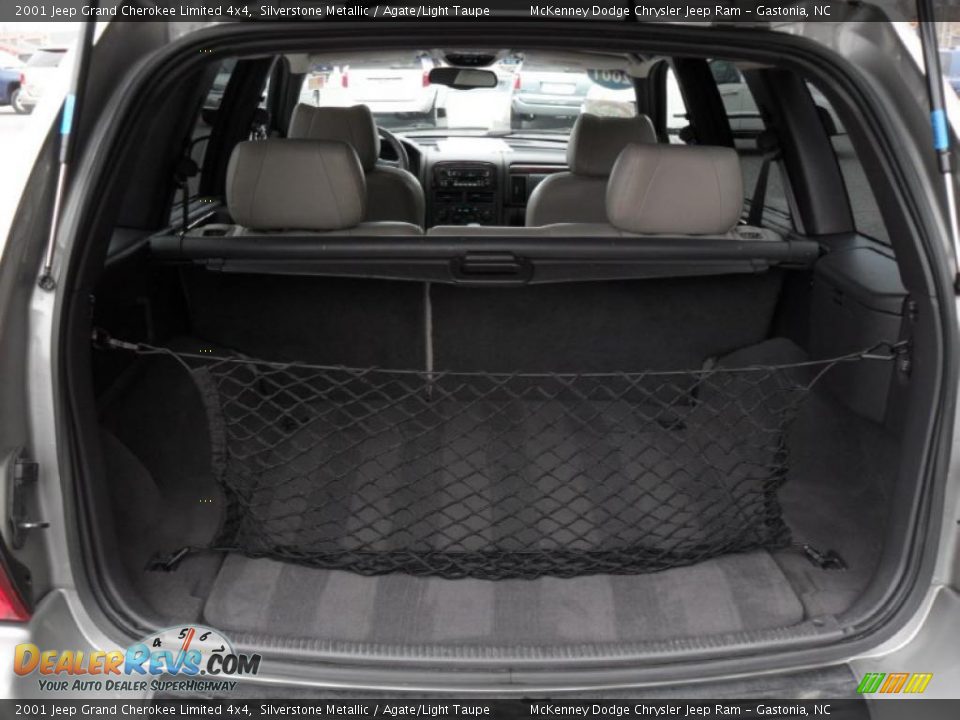 2001 Jeep Grand Cherokee Limited 4x4 Trunk Photo #20