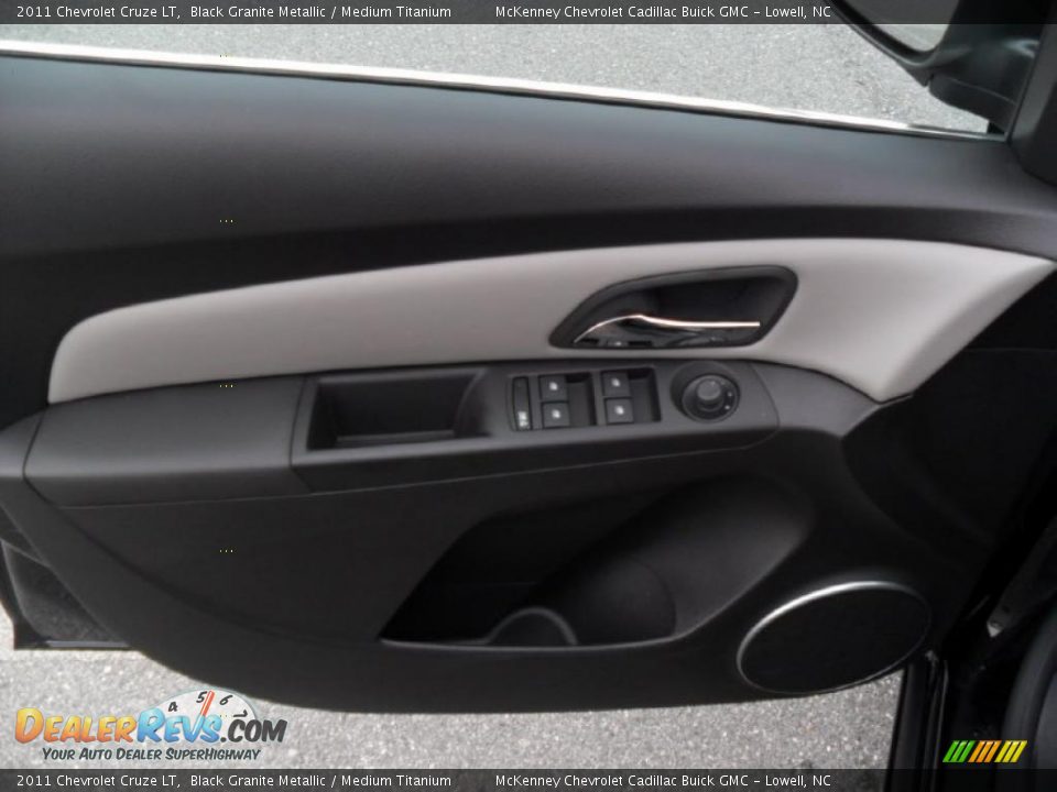 2011 Chevrolet Cruze LT Black Granite Metallic / Medium Titanium Photo #8