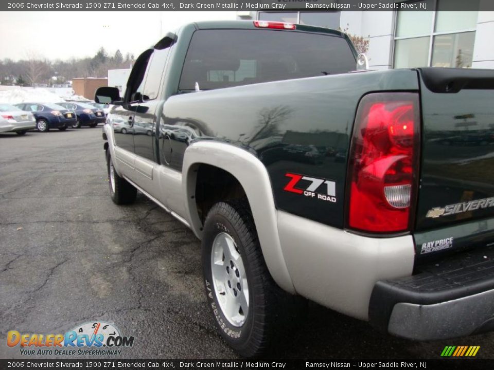 2006 Chevrolet Silverado 1500 Z71 Extended Cab 4x4 Dark Green Metallic / Medium Gray Photo #6