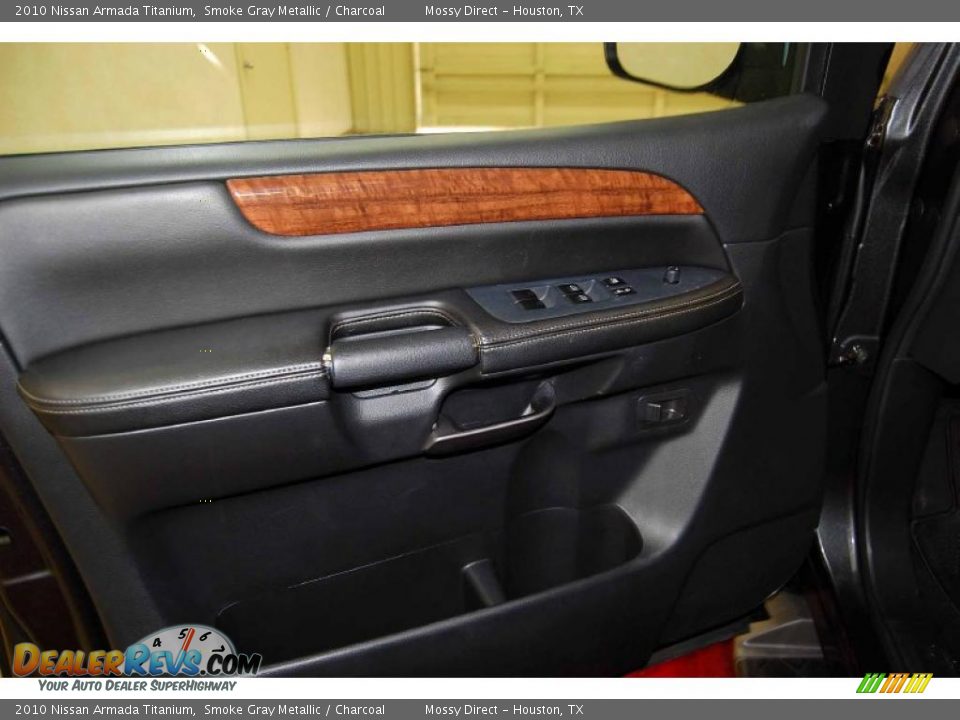 Door Panel of 2010 Nissan Armada Titanium Photo #9