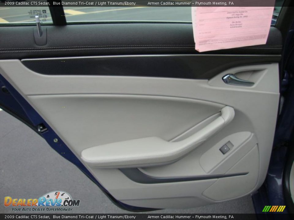 Door Panel of 2009 Cadillac CTS Sedan Photo #24