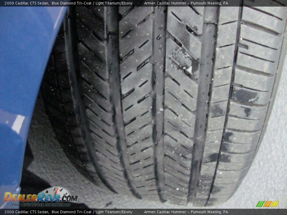 2009 Cadillac CTS Sedan Blue Diamond Tri-Coat / Light Titanium/Ebony Photo #30