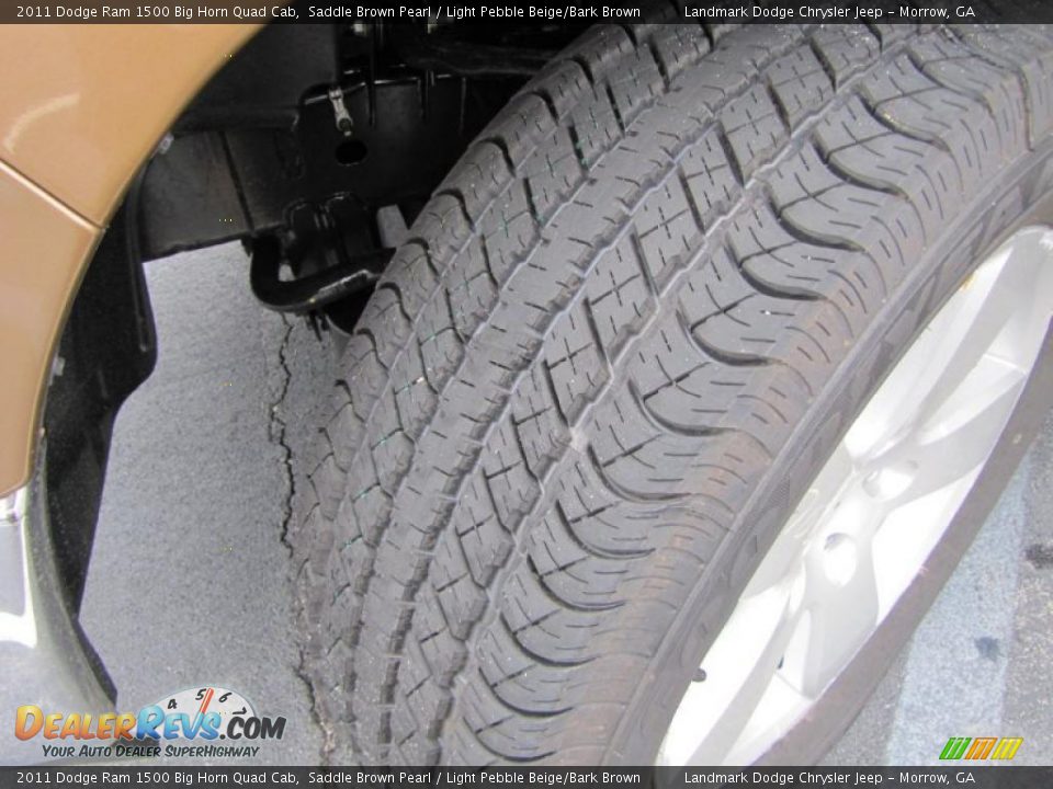 2011 Dodge Ram 1500 Big Horn Quad Cab Saddle Brown Pearl / Light Pebble Beige/Bark Brown Photo #14