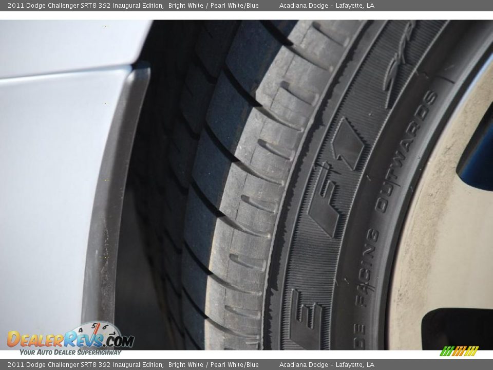 2011 Dodge Challenger SRT8 392 Inaugural Edition Bright White / Pearl White/Blue Photo #16