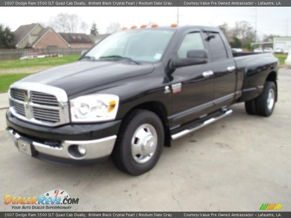 2007 Dodge Ram 3500 SLT Quad Cab Dually Brilliant Black Crystal Pearl / Medium Slate Gray Photo #2