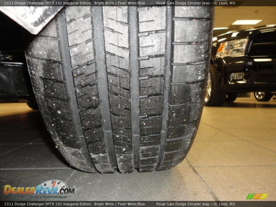 2011 Dodge Challenger SRT8 392 Inaugural Edition Bright White / Pearl White/Blue Photo #34