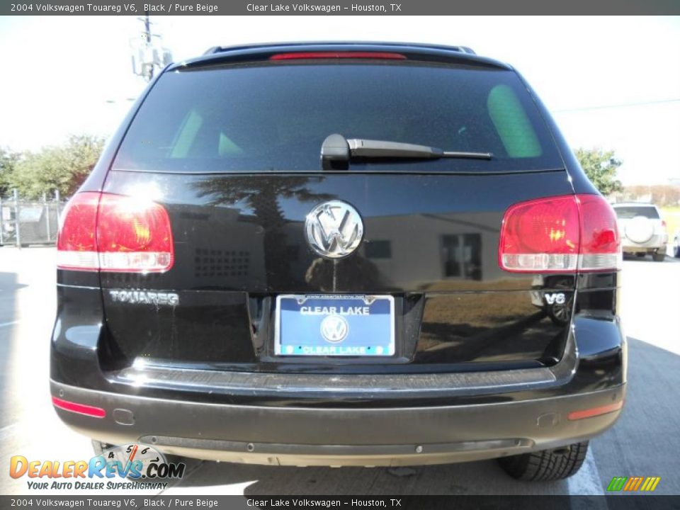 2004 Volkswagen Touareg V6 Black / Pure Beige Photo #6