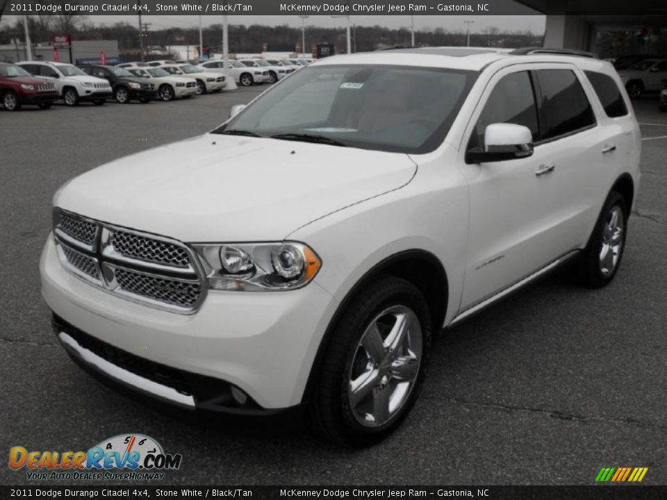 Front 3/4 View of 2011 Dodge Durango Citadel 4x4 Photo #1