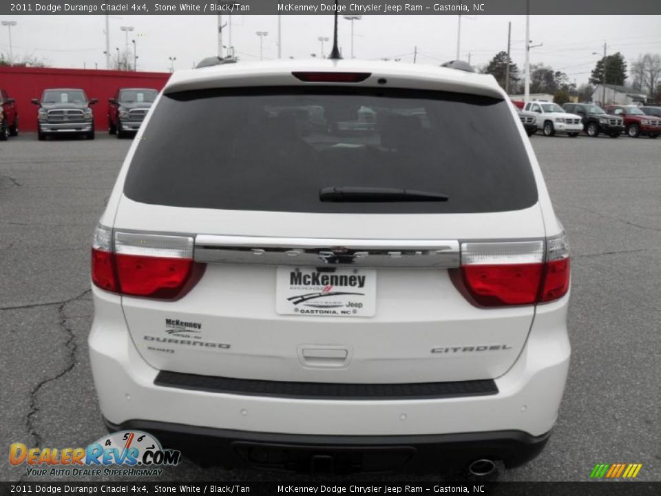 2011 Dodge Durango Citadel 4x4 Stone White / Black/Tan Photo #3