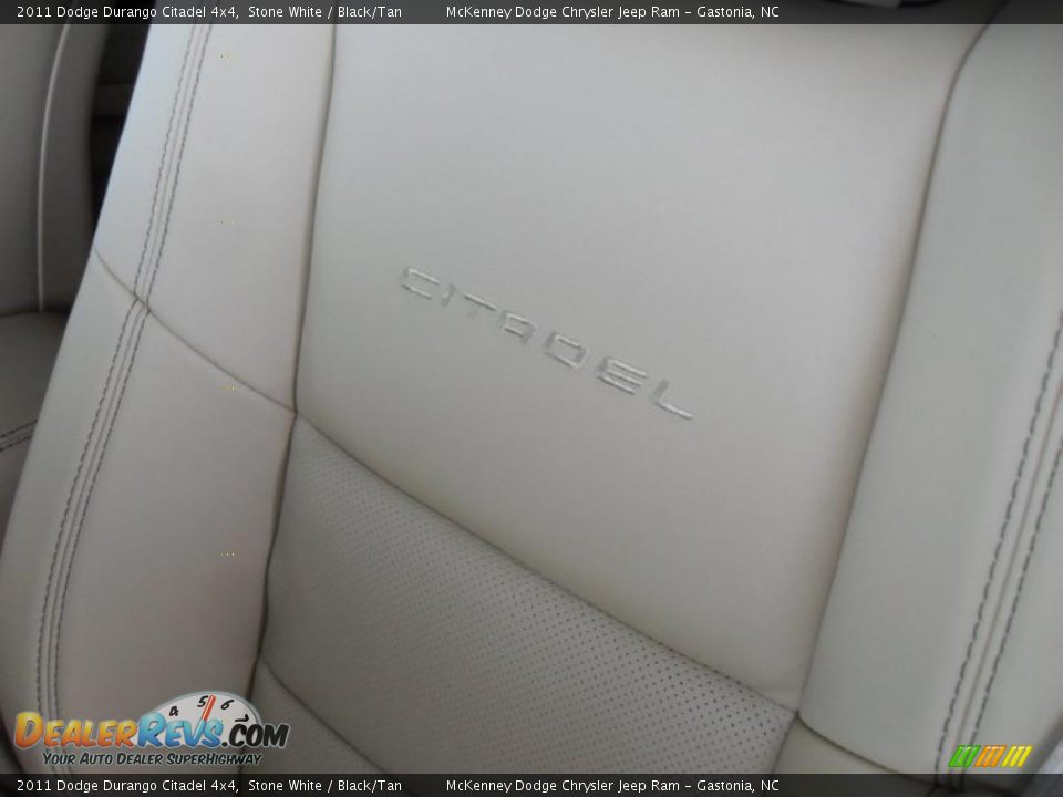 2011 Dodge Durango Citadel 4x4 Logo Photo #19