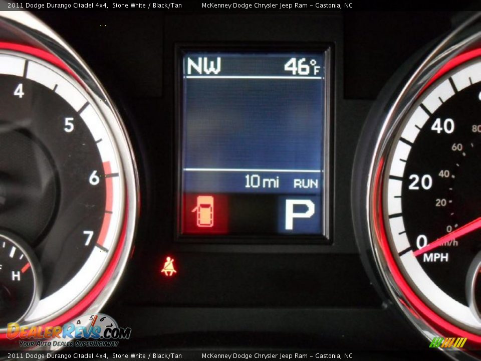 2011 Dodge Durango Citadel 4x4 Stone White / Black/Tan Photo #25