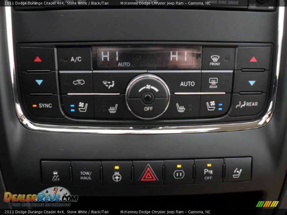 Controls of 2011 Dodge Durango Citadel 4x4 Photo #26