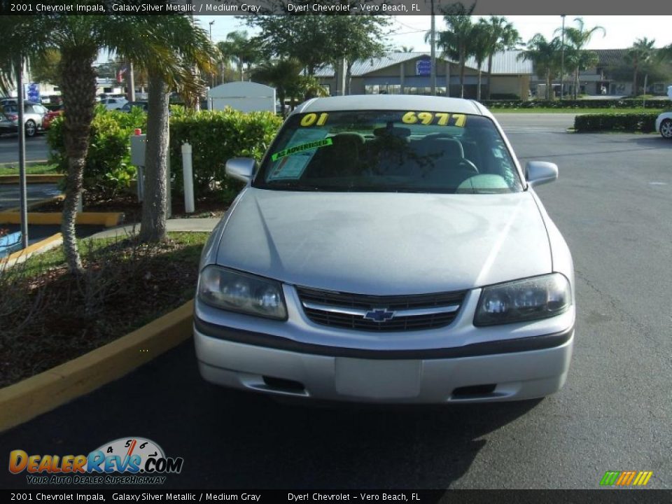 2001 Chevrolet Impala Galaxy Silver Metallic / Medium Gray Photo #2