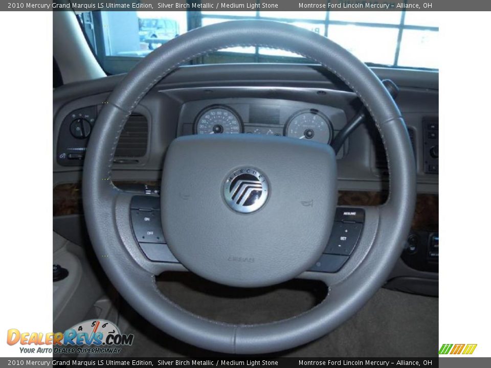 2010 Mercury Grand Marquis LS Ultimate Edition Silver Birch Metallic / Medium Light Stone Photo #9