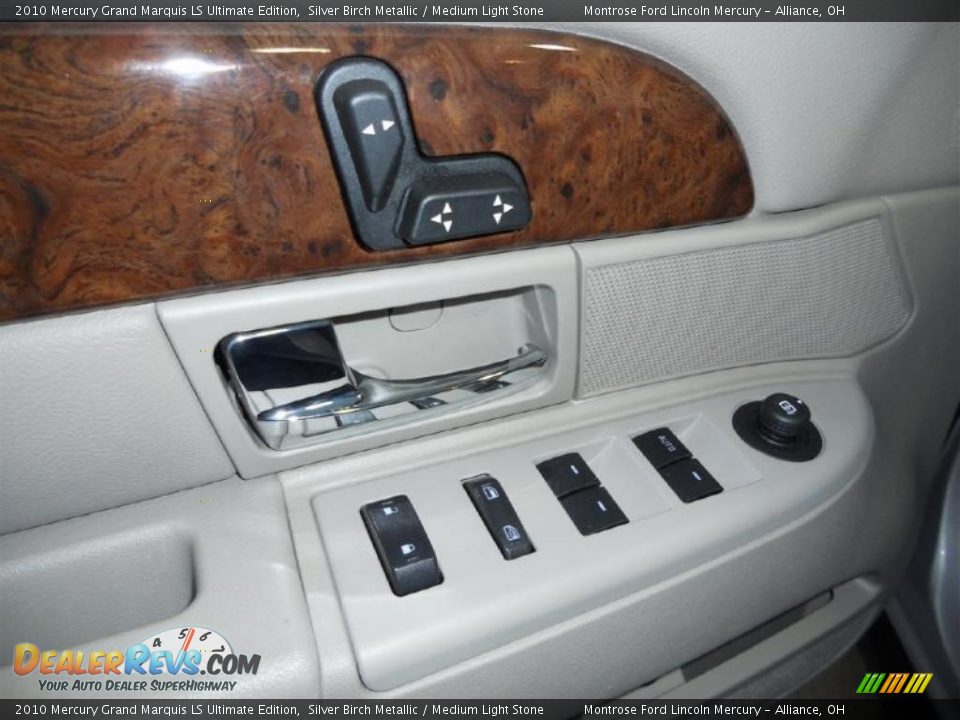2010 Mercury Grand Marquis LS Ultimate Edition Silver Birch Metallic / Medium Light Stone Photo #21