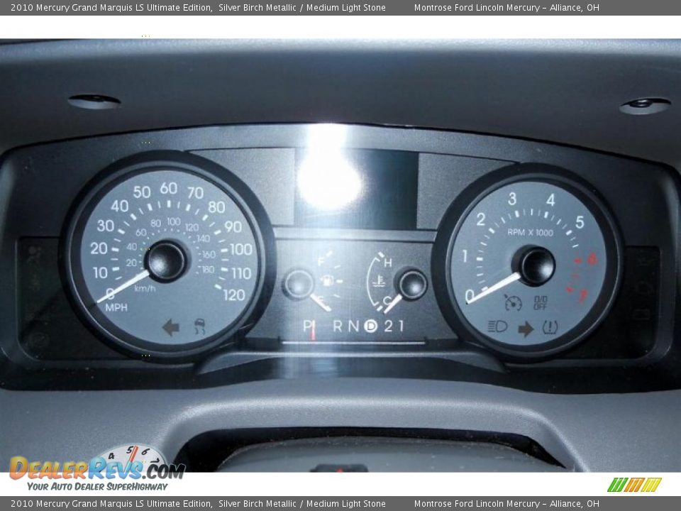 2010 Mercury Grand Marquis LS Ultimate Edition Silver Birch Metallic / Medium Light Stone Photo #23