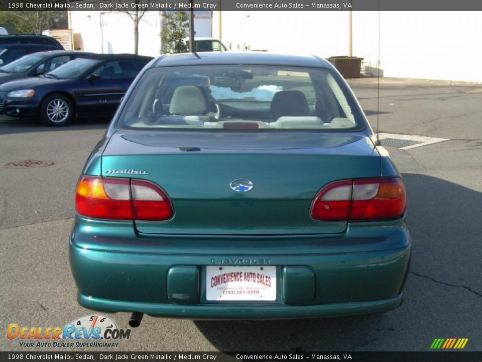 1998 Chevrolet Malibu Sedan Dark Jade Green Metallic / Medum Gray Photo #7