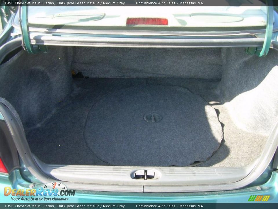 1998 Chevrolet Malibu Sedan Trunk Photo #16