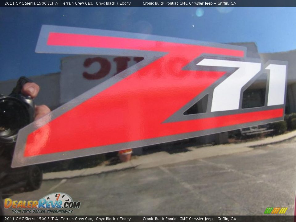 2011 GMC Sierra 1500 SLT All Terrain Crew Cab Logo Photo #14