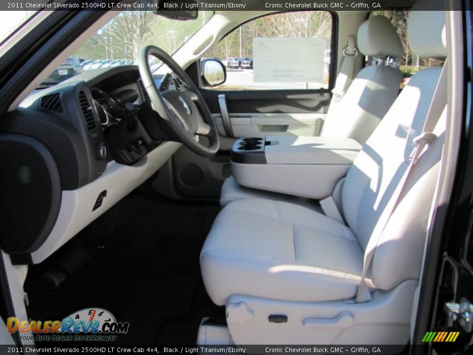 Light Titanium Ebony Interior 2011 Chevrolet Silverado