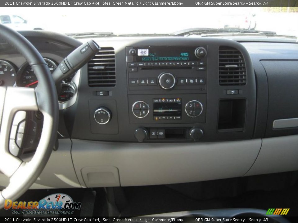 2011 Chevrolet Silverado 2500HD LT Crew Cab 4x4 Steel Green Metallic / Light Cashmere/Ebony Photo #10