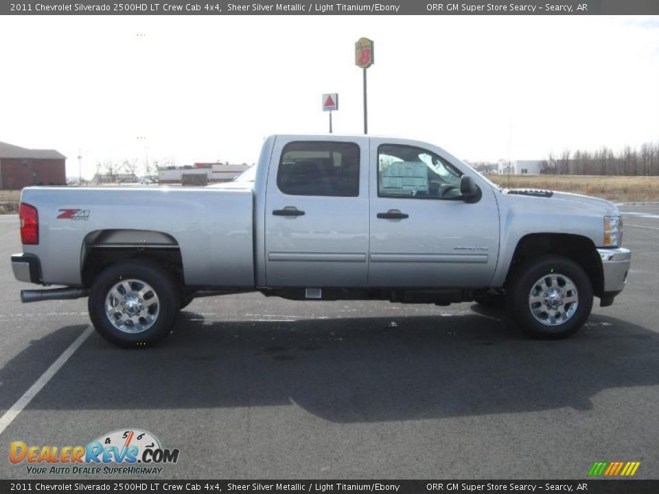 2011 Chevrolet Silverado 2500HD LT Crew Cab 4x4 Sheer Silver Metallic / Light Titanium/Ebony Photo #4