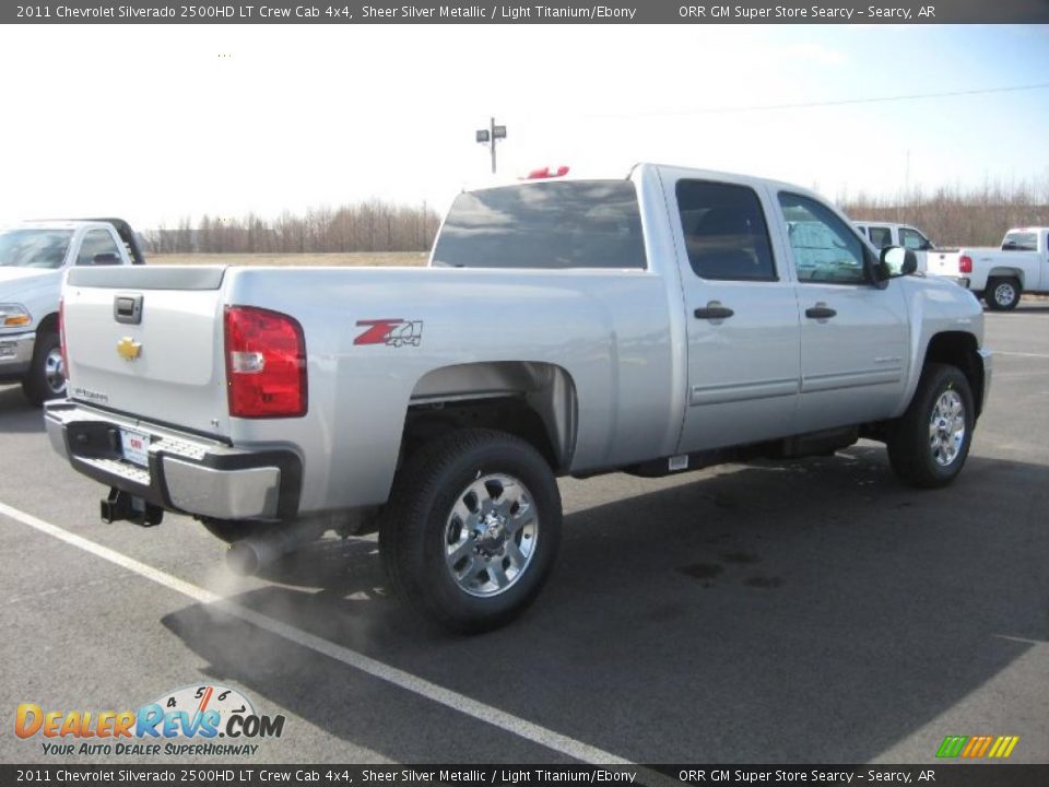 Sheer Silver Metallic 2011 Chevrolet Silverado 2500HD LT Crew Cab 4x4 Photo #5