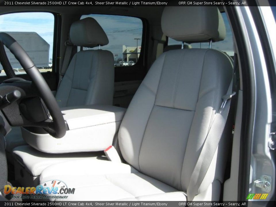 2011 Chevrolet Silverado 2500HD LT Crew Cab 4x4 Sheer Silver Metallic / Light Titanium/Ebony Photo #13