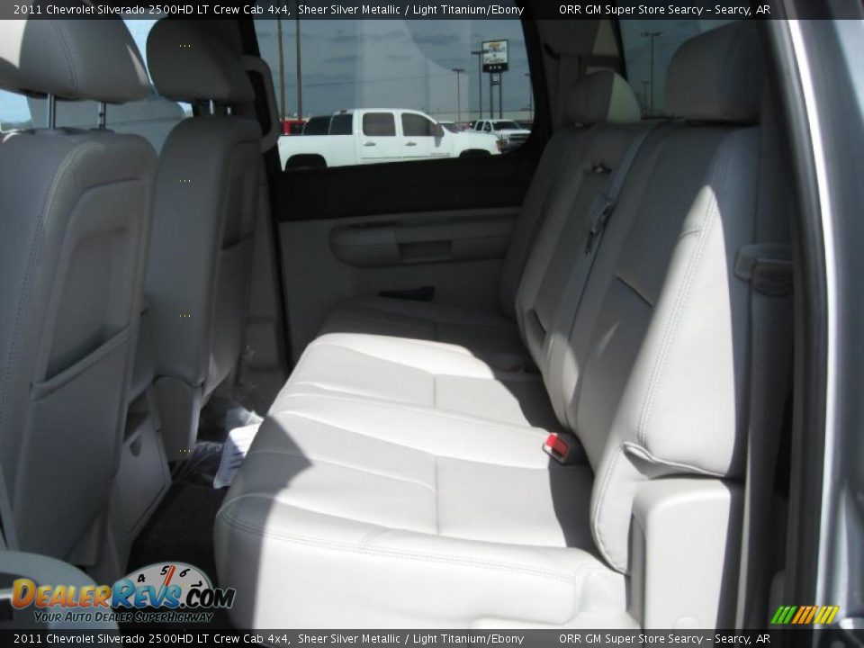 Light Titanium/Ebony Interior - 2011 Chevrolet Silverado 2500HD LT Crew Cab 4x4 Photo #14
