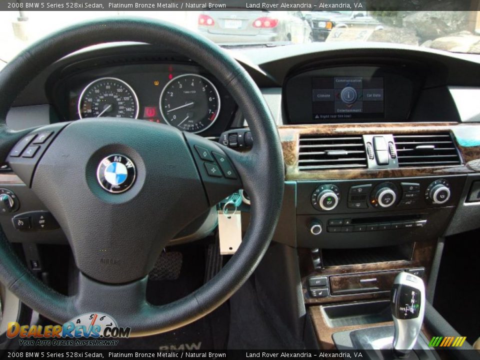 2008 BMW 5 Series 528xi Sedan Platinum Bronze Metallic / Natural Brown Photo #10