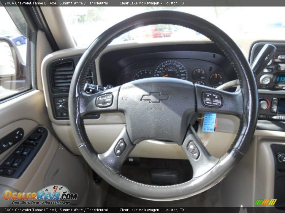 2004 Chevrolet Tahoe LT 4x4 Steering Wheel Photo #21