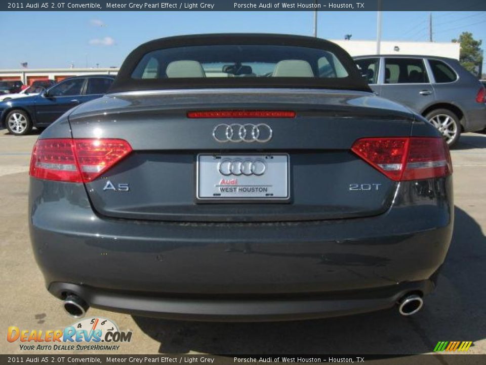 2011 Audi A5 2.0T Convertible Meteor Grey Pearl Effect / Light Grey Photo #3