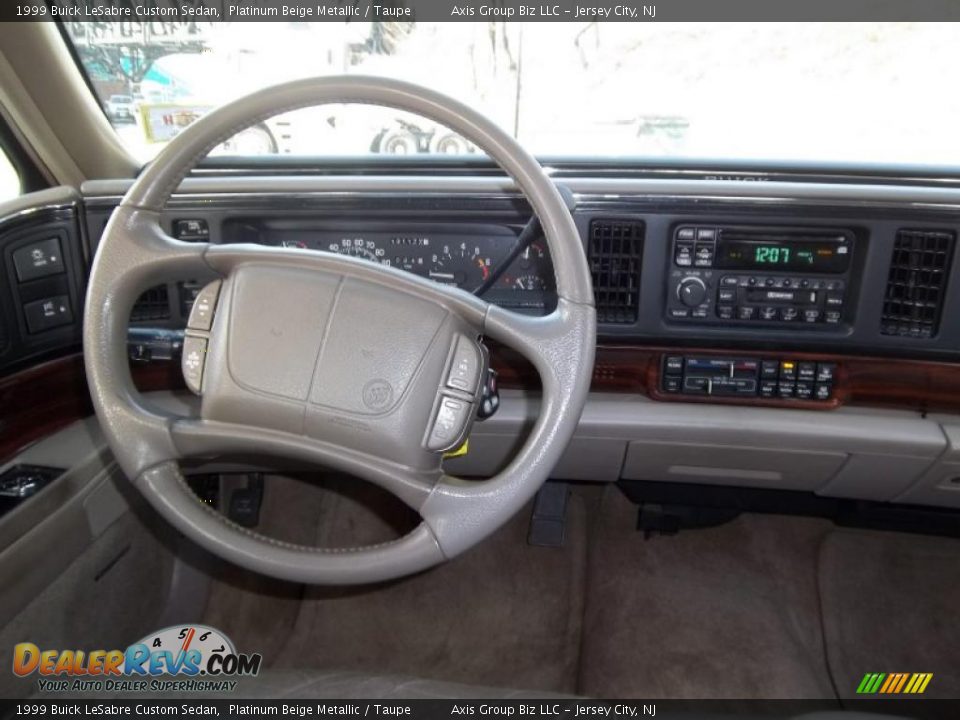1999 Buick LeSabre Custom Sedan Steering Wheel Photo #16