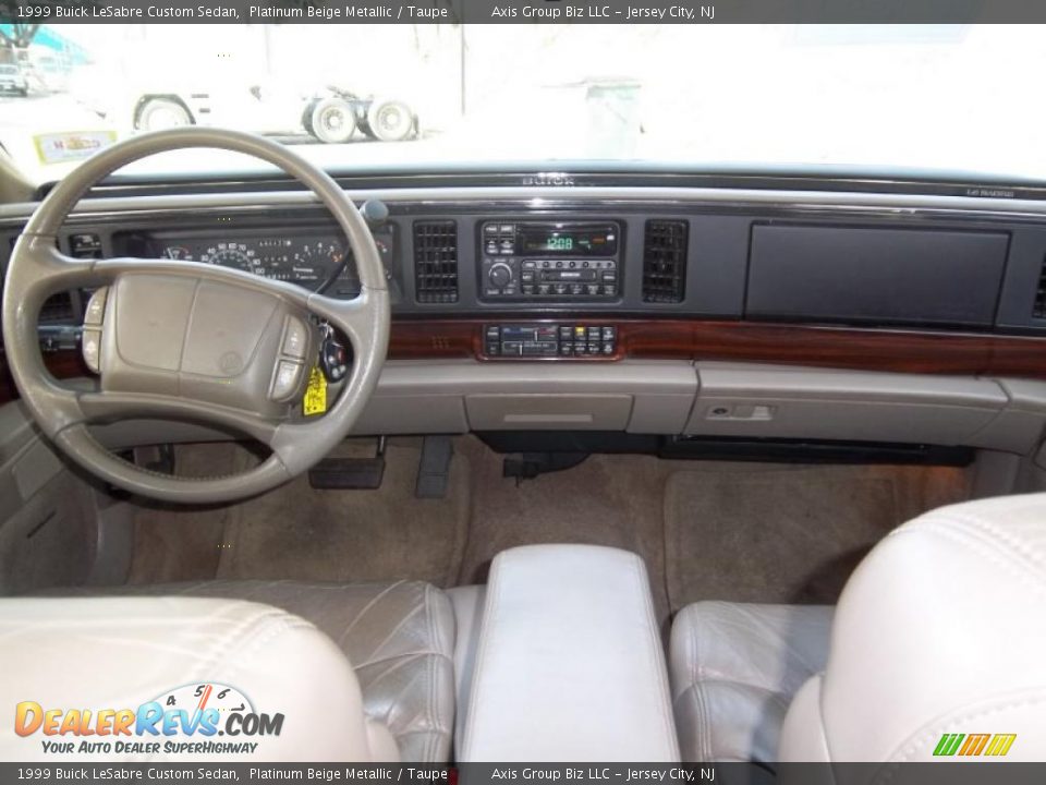 Dashboard of 1999 Buick LeSabre Custom Sedan Photo #19