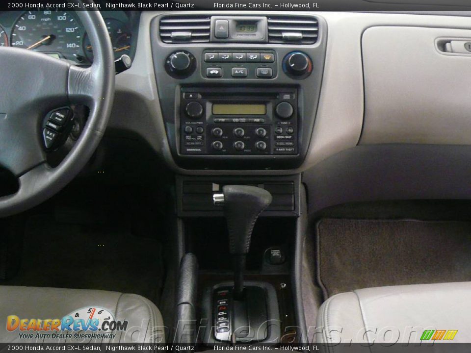 2000 Honda Accord EX-L Sedan Nighthawk Black Pearl / Quartz Photo #18