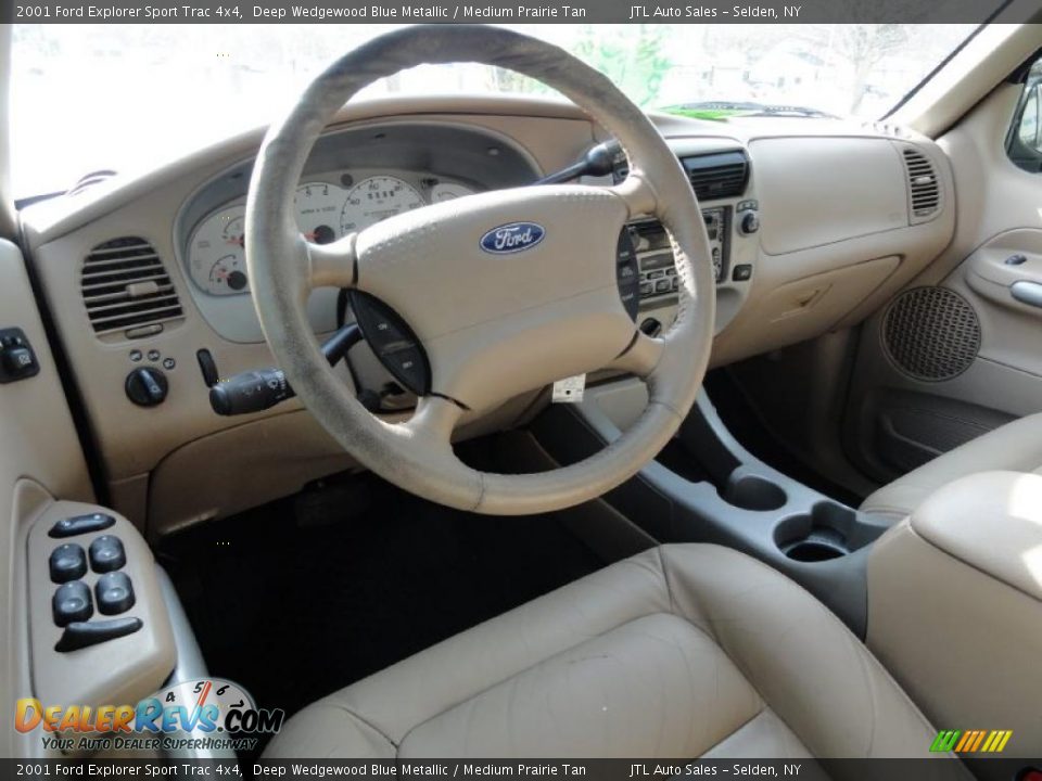 Medium Prairie Tan Interior 2001 Ford Explorer Sport Trac