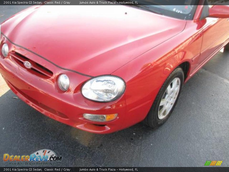 2001 Kia Spectra GS Sedan Classic Red / Gray Photo #4